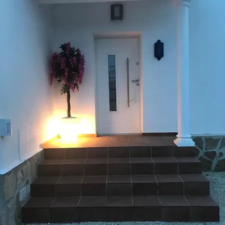 Luxury With Spectacular Views In Villa *